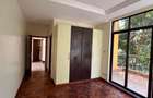 5 Bed Townhouse with En Suite in Lavington - 10