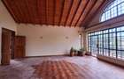 4 Bed House with En Suite in Runda - 12