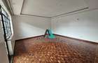 4 Bed Townhouse with En Suite in Lavington - 10