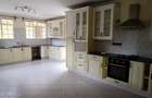 4 Bed Townhouse with En Suite at Windy Ridge - 9