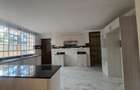 5 Bed Townhouse with En Suite in Lavington - 13
