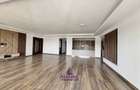 3 Bed Apartment with En Suite at Brookside Drive - 6