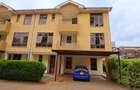 5 Bed Townhouse with En Suite at Lavington Green - 10