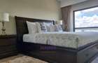 Serviced 2 Bed Apartment with En Suite at Riverside Dr - 17