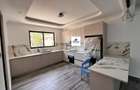 1 Bed Apartment with En Suite in Westlands Area - 4