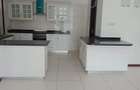 3 Bed Apartment with En Suite at Parklands - 4