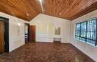 4 Bed House with En Suite in Runda - 9