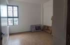 4 Bed Apartment with En Suite in Parklands - 6