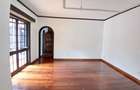 4 Bed Townhouse with En Suite at Riverside Drive - 9