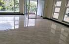 4 Bed Apartment with En Suite in Spring Valley - 7