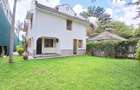 4 Bed Townhouse with En Suite at Lavington Green - 8