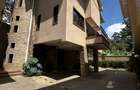 4 Bed Townhouse with En Suite at Kanjata Road - 11