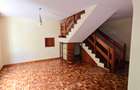 4 Bed Apartment with En Suite at Riverside Drive - 15