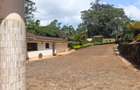 10 Bed House with En Suite at Lavington - 6