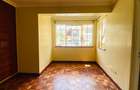 5 Bed Townhouse with En Suite in Kileleshwa - 15
