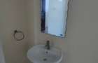 Serviced 3 Bed Apartment with En Suite at 5Th Avenue - 18