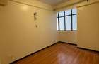 3 Bed Apartment with En Suite at Dennis Pritt Road - 7