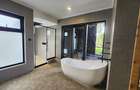 4 Bed Villa with En Suite at Jacaranda Avenue - 13