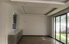 6 Bed Townhouse with En Suite in Lavington - 7