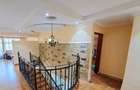 5 Bed Townhouse with En Suite at Kerarapon Drive - 2