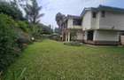 4 Bed Townhouse with En Suite in Nyari - 2