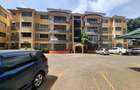 3 Bed Apartment with En Suite at Near Bypass - 1