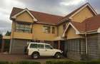 5 Bed House with En Suite in Garden Estate - 5