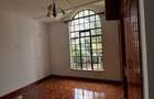 4 Bed House with En Suite at Lavington Mall - 15