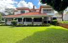 4 Bed Villa with En Suite in Rosslyn - 1