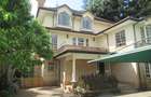 5 Bed Townhouse with En Suite at Lavington - 1