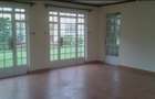 2 Bed House with En Suite at Karen Road - 4