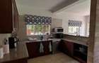 5 Bed Townhouse with En Suite in Rosslyn - 7
