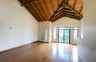 5 Bed Townhouse with En Suite in Lavington - 15