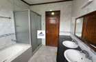 5 Bed House with En Suite in Runda - 18
