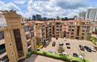 3 Bed Apartment with En Suite in Riverside - 1