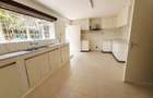 4 Bed House with En Suite at Nyari - 9