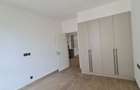 3 Bed Apartment with En Suite at Riverside Drive - 11