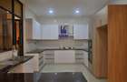 4 Bed Apartment with En Suite in Spring Valley - 3