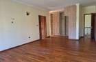 5 Bed Townhouse with En Suite in Runda - 2