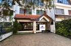 4 Bed Townhouse with En Suite in Westlands Area - 1