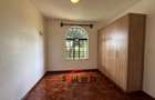 4 Bed Townhouse with En Suite in Kitisuru - 10