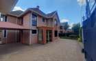 4 Bed House with En Suite at Lavington Green - 14