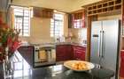 4 Bed Townhouse with En Suite in Kitisuru - 12