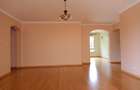 3 Bed Apartment with En Suite in Lavington - 12