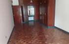 4 Bed Villa with En Suite in Brookside - 27