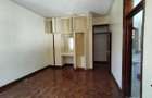 4 Bed Apartment with En Suite in Rhapta Road - 12