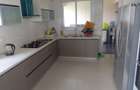 4 Bed Apartment with En Suite in Parklands - 7