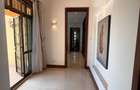 5 Bed House with En Suite in Lavington - 12