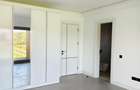 3 Bed Apartment with En Suite at Central - 11