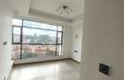 Serviced 4 Bed Apartment with En Suite at Riverside - 2